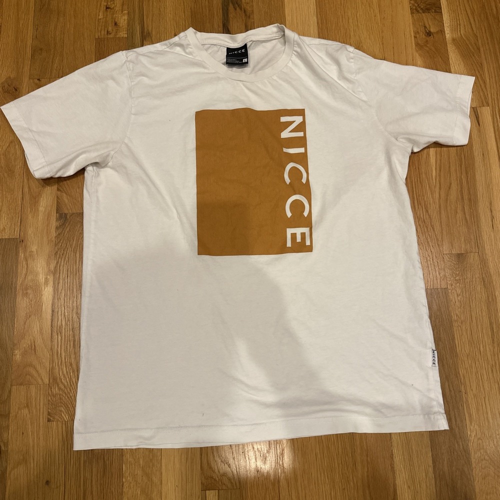 Nicce London Crew Neck T-shirt Shirt Men's Size Large‎ White